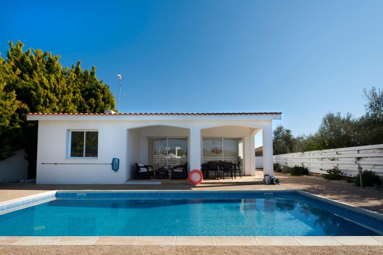 Bungalow Casa Bonita By Ezoria Villas Korall-öböl Kültér fotó