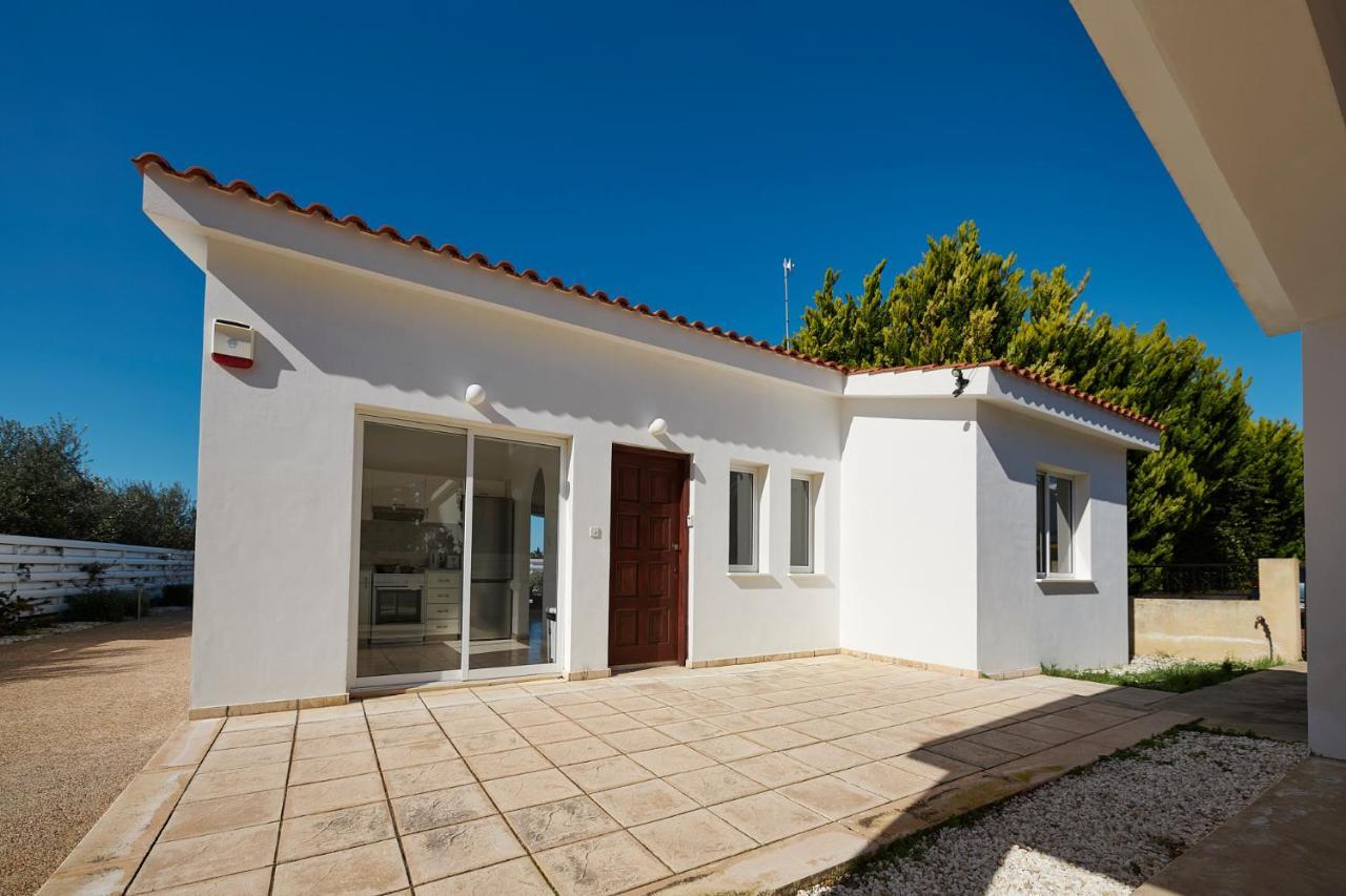 Bungalow Casa Bonita By Ezoria Villas Korall-öböl Kültér fotó