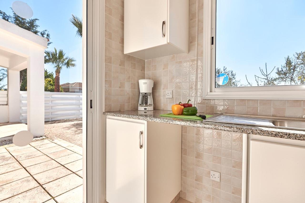 Bungalow Casa Bonita By Ezoria Villas Korall-öböl Kültér fotó