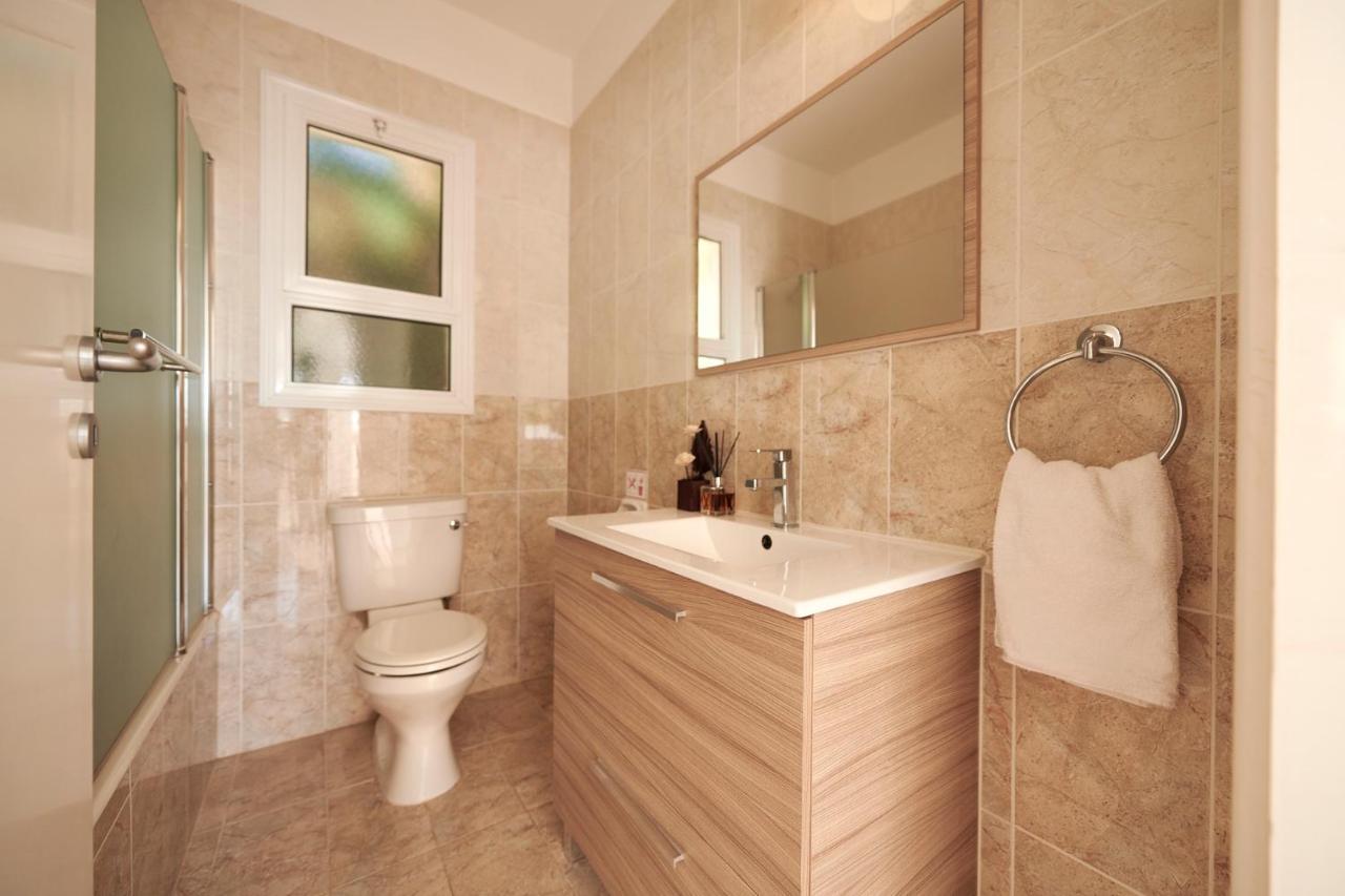 Bungalow Casa Bonita By Ezoria Villas Korall-öböl Kültér fotó