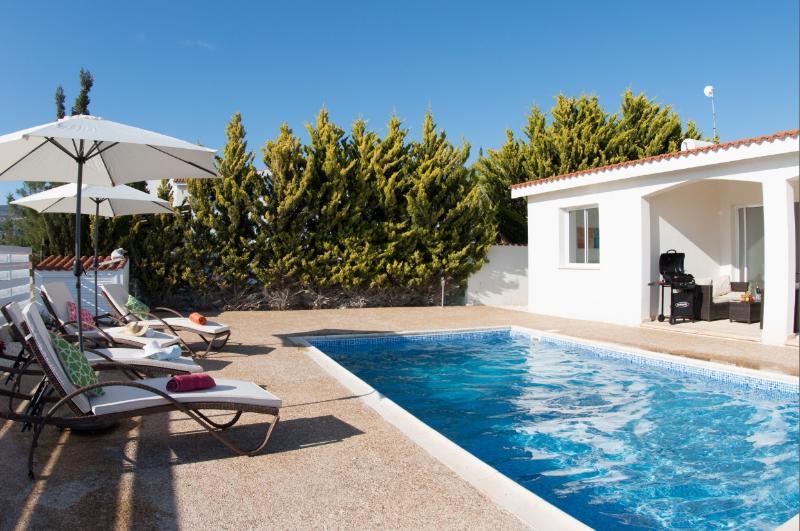 Bungalow Casa Bonita By Ezoria Villas Korall-öböl Kültér fotó