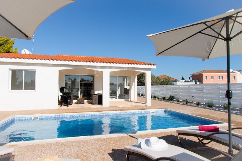 Bungalow Casa Bonita By Ezoria Villas Korall-öböl Kültér fotó